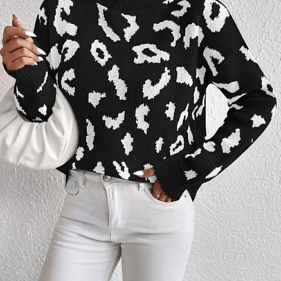 Black Casual Womens Leopard Pattern Mock Neck Drop Shoulder Sweater - Picture 3 of 4